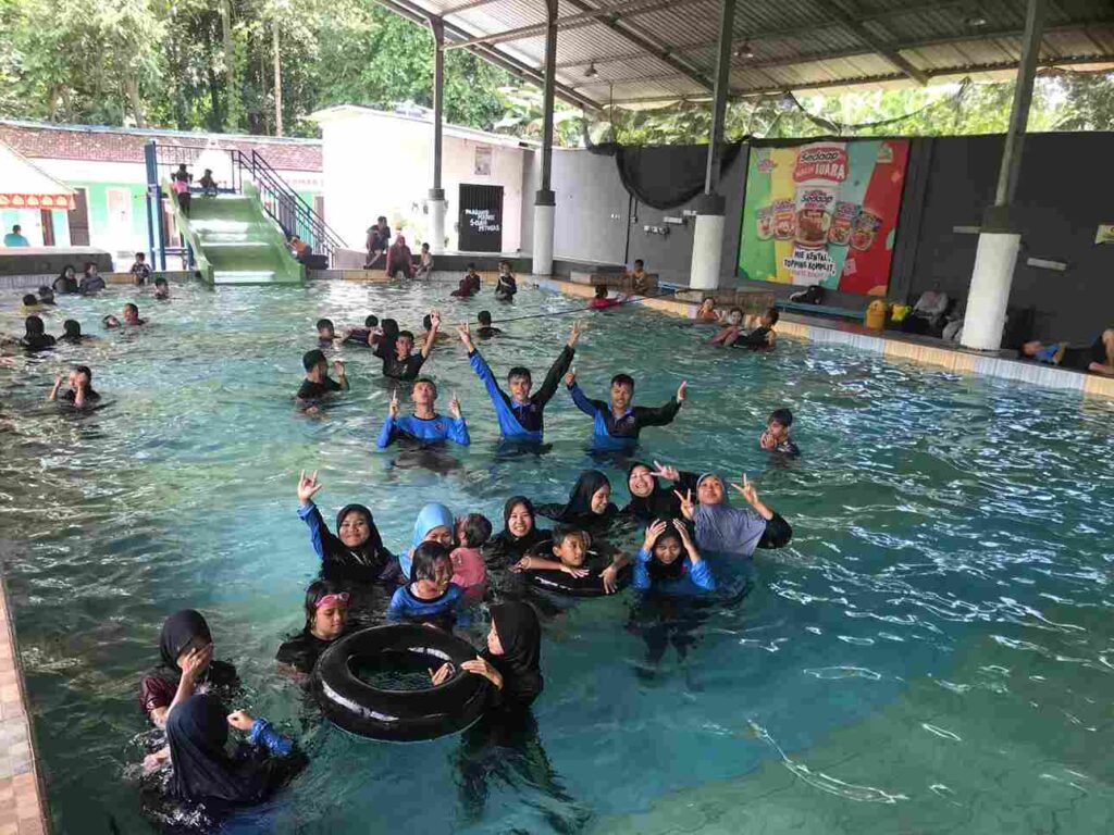 Akhir Tahun Menjadi Hari yang Istimewa
