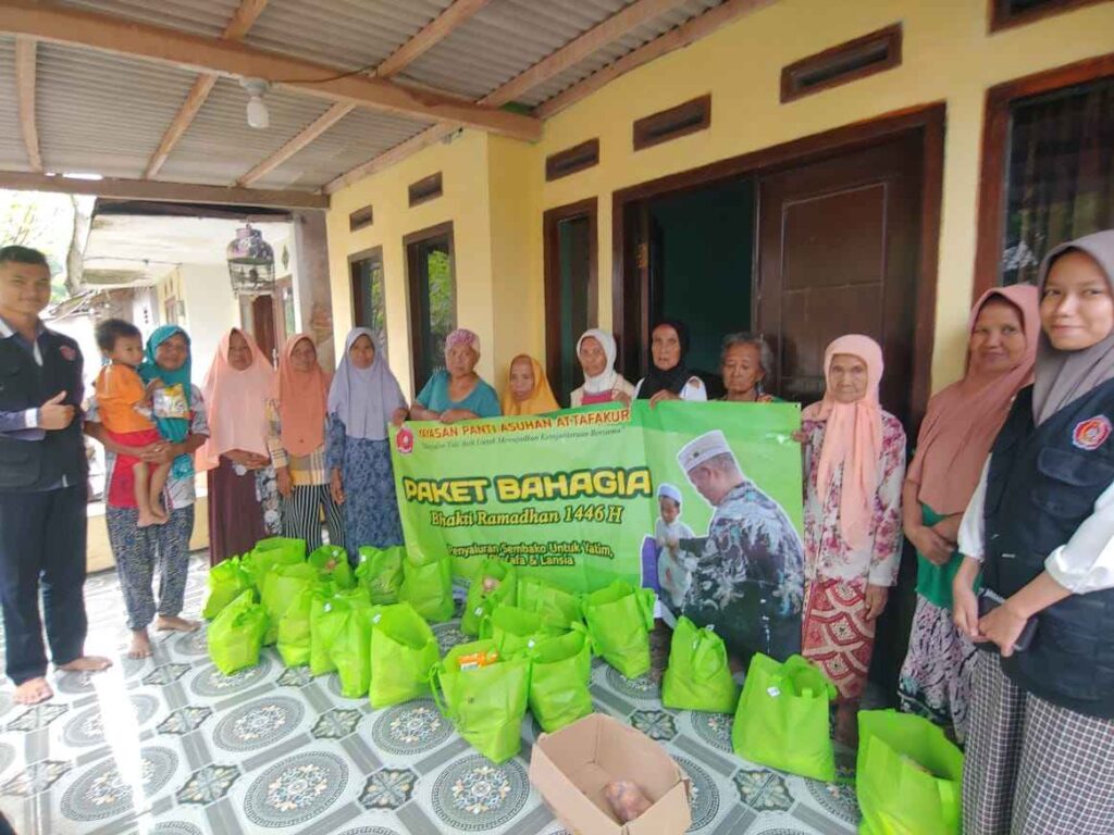 Berbagi Paket Bahagia